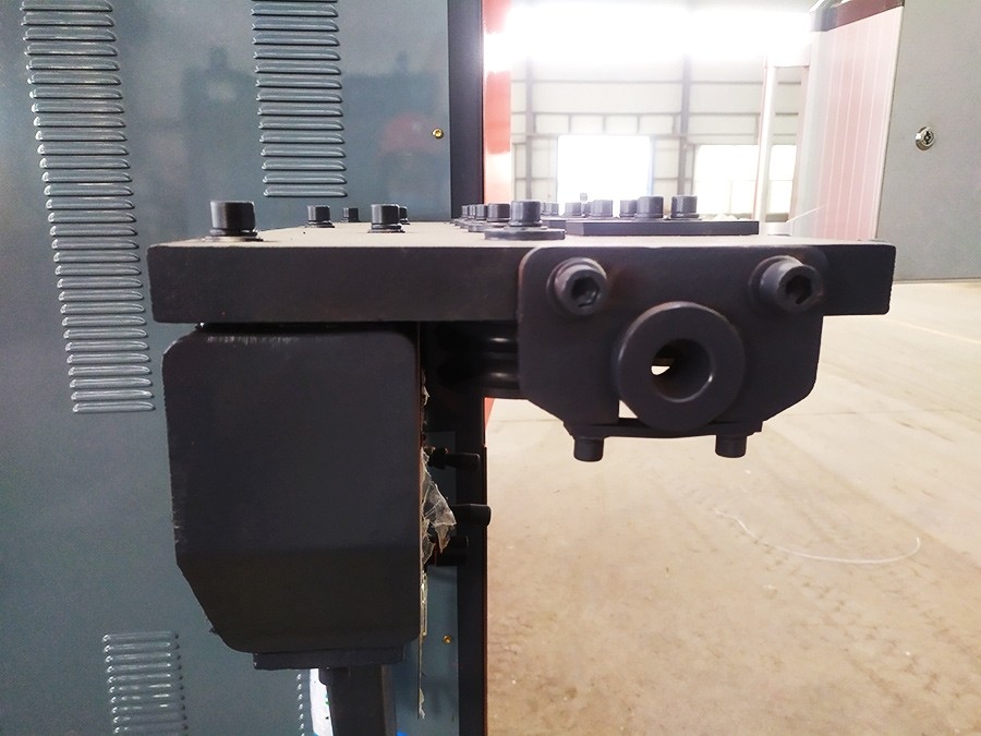 如何避免運(yùn)作的故障 延遲數(shù)控彎箍機(jī)的易損件壽命呢？